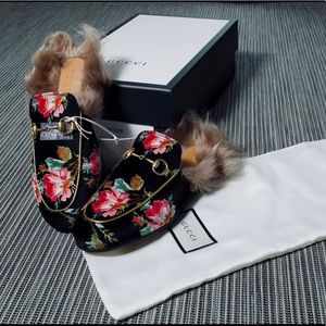 Gucci Princetown Rose Velvet Fur-Lined Slippers